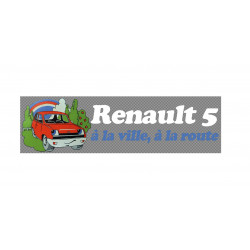 Renault 5 à la ville à la...