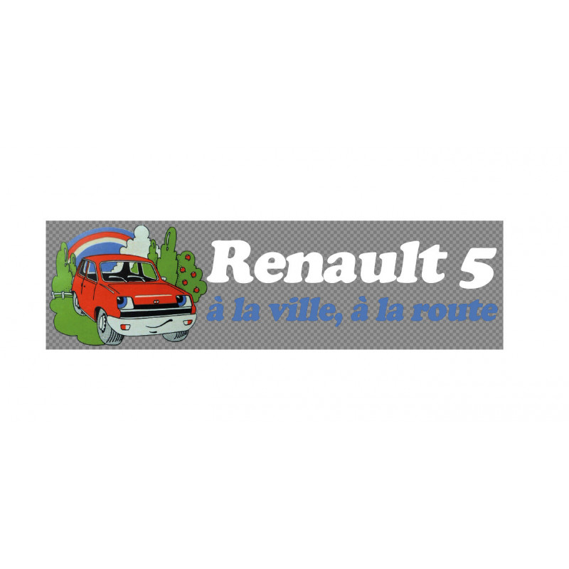 Renault 5 à la ville à la route