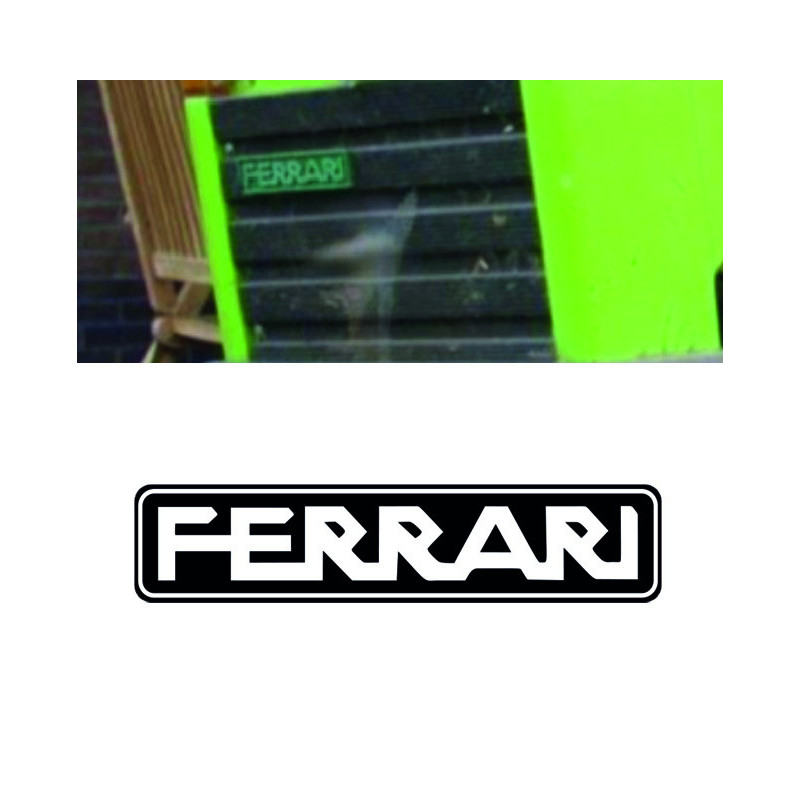 Sticker logo Ferrari tracteur